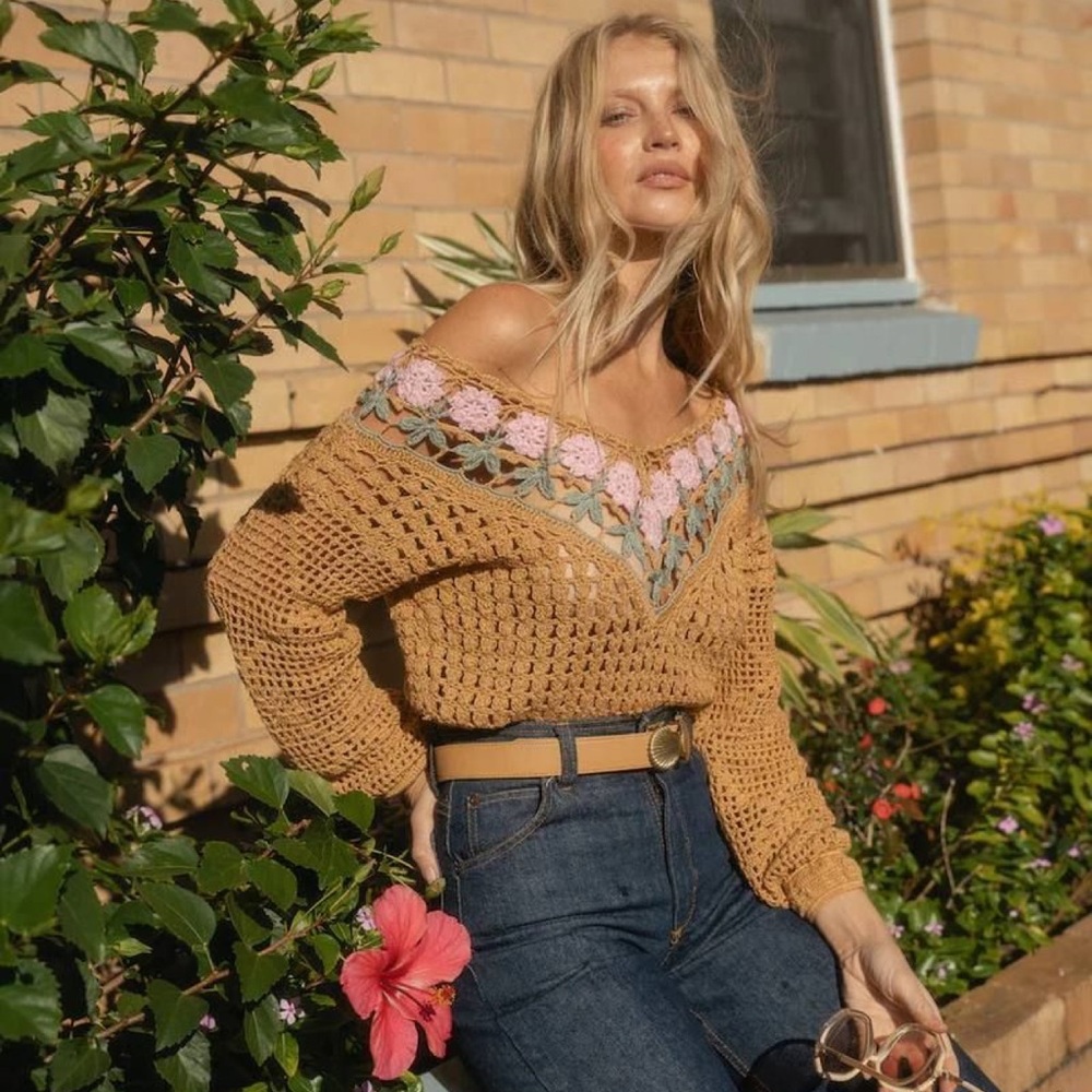 Chasing Unicorns California Soul Crochet Jumper EUC